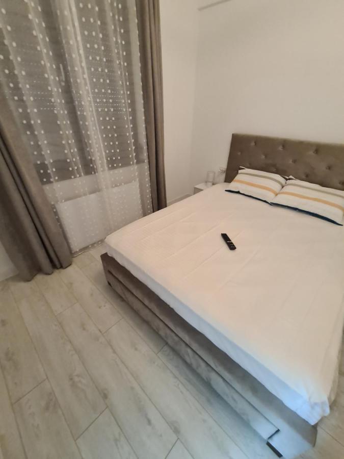 Vladimir Residence Mamaia Nord Năvodari Exterior foto